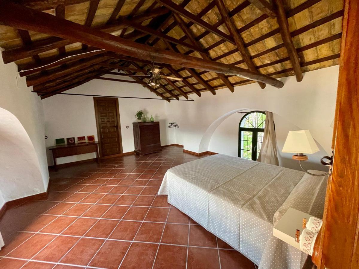 Cortijo Donana Villa La Puebla de Cazalla Ngoại thất bức ảnh